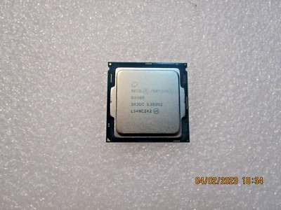 Intel Pentium G4400 3.3GHz 3M 8GT/s LGA1151/Socket - Immagine 1 di 3