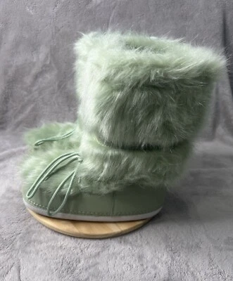 CAPE ROBBIN BOOTS WOMENS SIZE 8 FAUX FUR / LAVA / SAGE  - Image 1 of 4