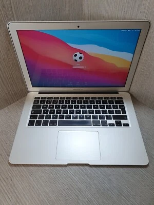 A1466 Apple MacBook Air 13" i5 @ 1.3GHz 4GB 256GB SSD Mid 2013 Grade C EA0601 - Image 1 of 4