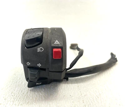 08 Suzuki GSX650F GSX 650 Katana left control light turn signal switch DAMAGED - Image 1 of 4