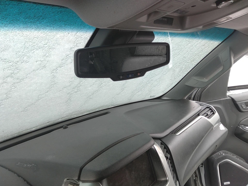 15 CHEVY/GMC SUBURBAN 1500 SERIES Rear View Mirror Telematics - Image 1 of 1