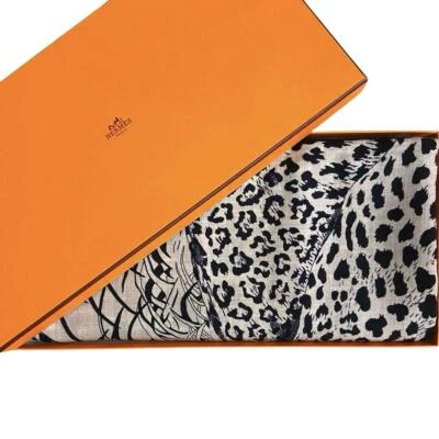 HERMES Cassisil Carre Geant 140 Jungle Love Beige - Image 1 of 4