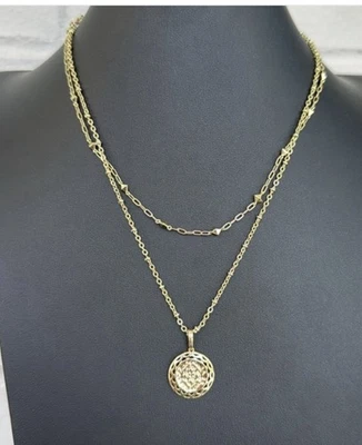 Collar Kendra Scott Harper multicapa en oro Foto 1 de 4