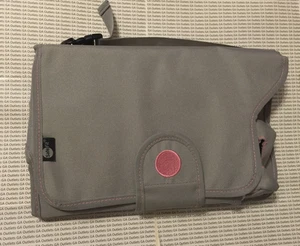 SafeFit Diaper Changing Pad Grey and pink - Picture 1 of 9