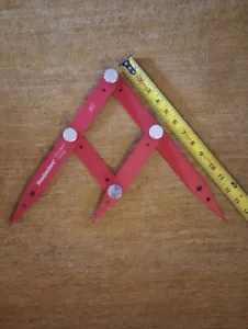 Woodpeckers Fibonacci Gauge - Picture 1 of 2