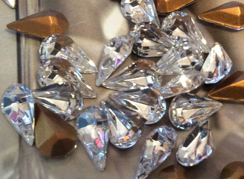 SWAROVSKI ® -Goccia 20 Pz  4300/2-13x7,8 mm Crystal Original Vintage Gold Foiled - Immagine 1 di 1