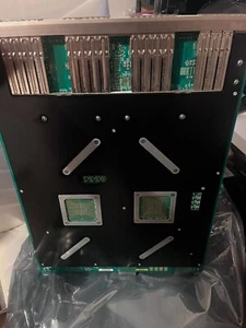 Juniper MPC4E-3D-32XGE-SFPP 32x10GbE SFPP ports ( damaged ) - Photo 1/10