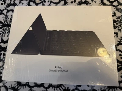 Apple iPad 7th/8th/9th Gen 10.2"/Pro 10.5"/Air 3rd Gen Smart Keyboard - Black... - Image 1 of 2