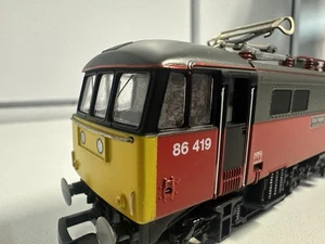 Hornby R.589 BR Bo-Bo Eléctrico Clase 86'Post Haste' 86 419 EN CAJA - Imagen 1 de 17