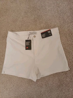LADIES WHITE SUPER HIGH WAIST SHORTS - SIZE 16 - BNWT - Image 1 of 2