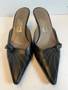 Vintage Salvatore Ferragamo Black  Mules Kitten Heels Leather 8.5 AA Narrow 80s - Picture 1 of 13