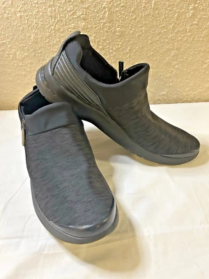 B Zees Axis Women's Black Side-zip Light Dress Walking Shoes Sneakers SZ 8.5 - Image 1 of 4