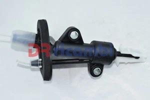 CILINDRO TRASMETTITORE POMPA FRIZIONE OPEL CORSA D FIAT DOBLO ALFA MITO 55190993 - Picture 1 of 3