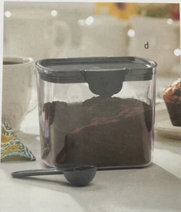 Princess House  Storage Container 1.5Qt /Recipiente Hermetico Item#3322 $34.95 - Picture 1 of 1