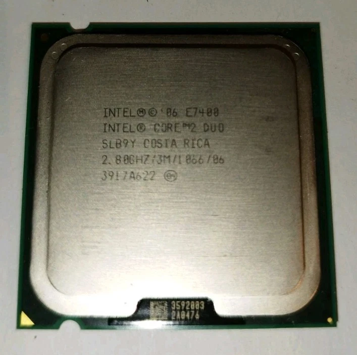 CPU Intel Core 2 Duo E7400 2.80GHz SLB9Y LGA775 3Mo - Immagine 1 di 1