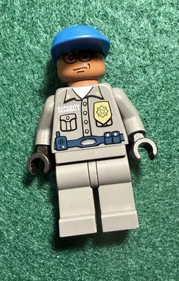 LEGO Security Guard Minifigure spd029 from Spider-Man Set 4854 Rare 2004 - Image 1 of 3