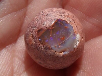 Cuenta de ópalo de fuego Cantera mexicana de 11,00 quilates Foto 1 de 4