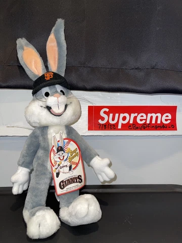 Vintage 1991 San Fransisco Giants MLB Bugs Bunny Plush Doll/Ornament Cover