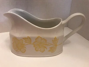 MCM J&G Meakin England Royal Staffordshire 'LOTUS' Gravy Boat con flores amarillas - Imagen 1 de 5