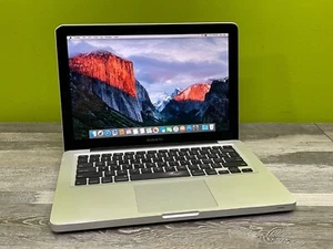 Apple MacBook Pro 13" Laptop 2.53Ghz C2D - 4GB - 250GB HD - macOS El Capitan - Picture 1 of 22