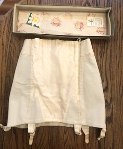 Vintage Adonna Penney's Boned Corset Girdle Metal Zipper with Box RUST STAINS 32 - Picture 1 of 12
