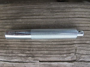 8200-01 Mango de sello con resorte para juegos de estampillas y alfabetos 2D/3D de cuero de 1" - Imagen 1 de 1