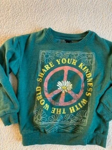 art class kids Unisex pullover sweatshirt M "Share Your Kindness With the World" - Picture 1 of 2