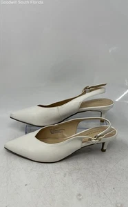 Liz Claiborne Womens Quebec White Pointed Toe Kitten Slingback Heels Size 6.5M - Picture 1 of 8