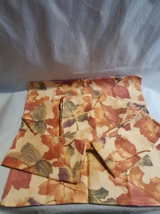 6 Harvest Fall Themed Maple Leaf 16 1/2 × 16 1/2 Cloth Napkins - Picture 1 of 4