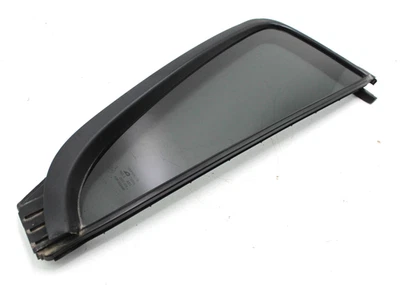 Panel de vidrio ventana de ventilación trasera derecha Nissan Armada 2005-2014 82262-ZQ10A OEM Foto 1 de 4