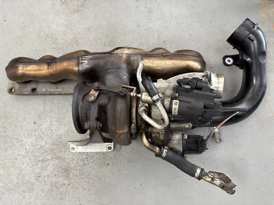 BMW 535i N55 2015 motor turbocompresor con colector de escape con conducto de admisión OEM Foto 1 de 4