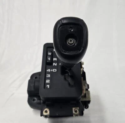 1997 Mercedes-Benz E420 Automatic Transmission Gear Floor Shifter Assembly - Image 1 of 4