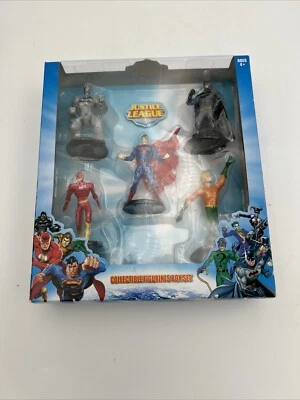 DC Comics Liga da Justiça Estatuetas Colecionáveis Conjunto Caixa Walgreens Exclusivo Novo - Imagem 1 de 4