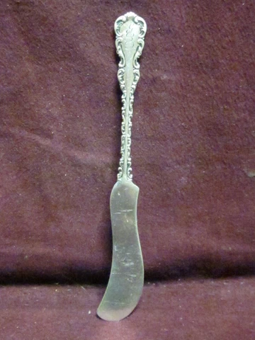 Whiting Sterling LOUIS XV   BUTTER KNIFE 5 1/4" 16g Monogram  GBD Cover