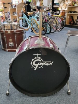 Фиолетовый басовый барабан Tama Rockstar 22 дюйма с креплением Tom подержанный местный звукосниматель ТОЛЬКО NJ - Изображение 1 из 4