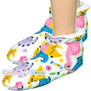 Cuddlz Cream Dinosaur Pattern Fleece Adult Sized Padded Booties - Picture 1 of 1