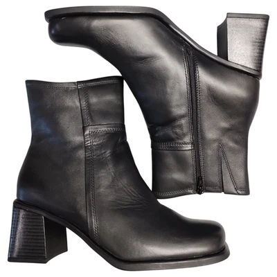 Cloudwalker Tracker Ankle Boots Women's US 11W Black Leather Block Heel Side Zip - Image 1 of 4