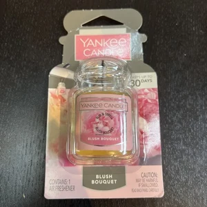 Yankee Candle Car Jar Ultimate Blush Bouquet  - Bild 1 von 1