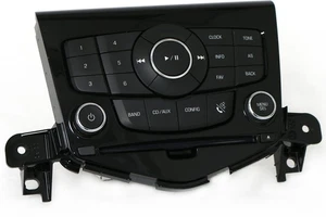 Panel de control de radio Chevrolet Cruze 2012-16 - Número de pieza 95914367 opción UYE - Imagen 1 de 2