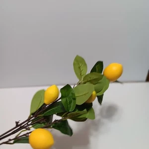 Rama de árbol de limón artificial con limones - Decoración del hogar o suministros de artesanía nueva - Imagen 1 de 5