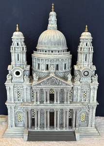 Rare Dept 56 St. Paul’s Cathedral London Churches Of The World Accents Lighted - Picture 1 of 19