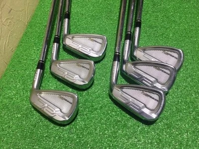 Royal Collection BBD'S TOUR VS Irons #5-9,Pw(6Clubs)/Dynamic Gold/Flex:Stiff - Image 1 of 4