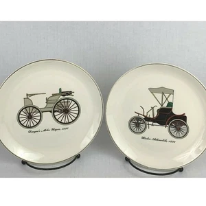 Collectible Decorative Plates Duryea's Motor Wagon & Winton Automobile. Set of 2 - Picture 1 of 10
