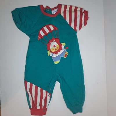 Mono Vintage Pequeño Pasos Bebé Una Pieza 12M Bordado León Colorblock Años 90 Foto 1 de 4