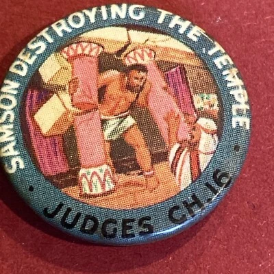 Vintage Badge - Samson Destroying The Temple  - 60s  Sunday School Badge - Image 1 of 3