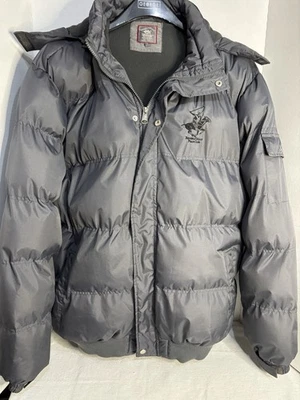 Chaqueta acolchada de invierno Beverly Hills Polo Club para hombre gris oscuro calce moderno talla L Foto 1 de 4