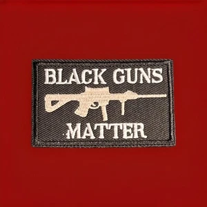 Parche táctico de moral de gancho y bucle “Black Guns Matter” (R1) - Imagen 1 de 4