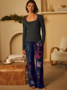 B By TED BAKER Charcoal Floral Print Jersey Rib Satin Pyjamas Sz 20 RRP £56 BNWT - Picture 1 of 7