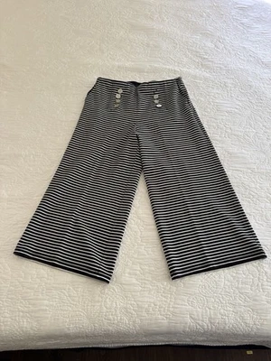 LAUREN Ralph Lauren Navy Striped Capri Jersey Pants - Size PM - Missing Button - Image 1 of 4