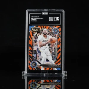 ETIQUETA 10 - ANTHONY DAVIS - SSP COURTSIDE TIGER PRIZM CASE HIT - 2024 Panini Select - Imagen 1 de 3